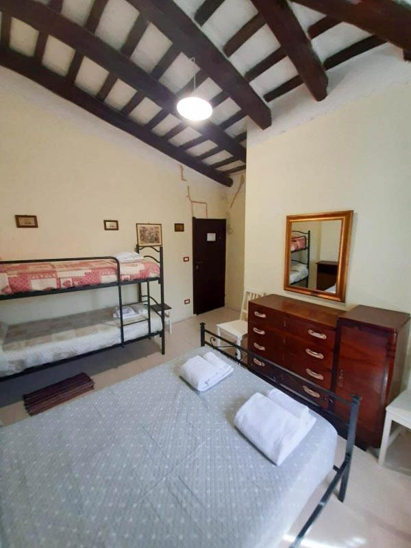 Casale Valentini Gasthof Fermo
